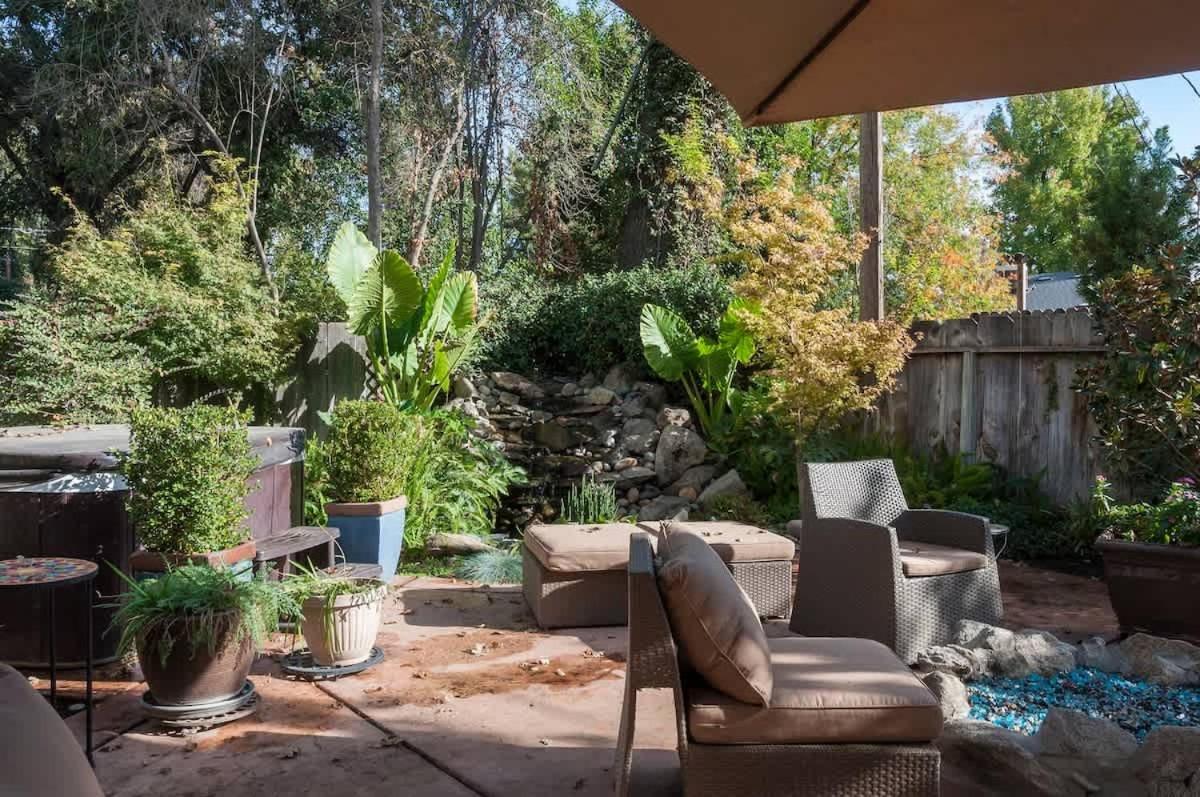 Seq Parks-house With Hot Tub Fire Pit Koi Pond Outdoor Kitchen *